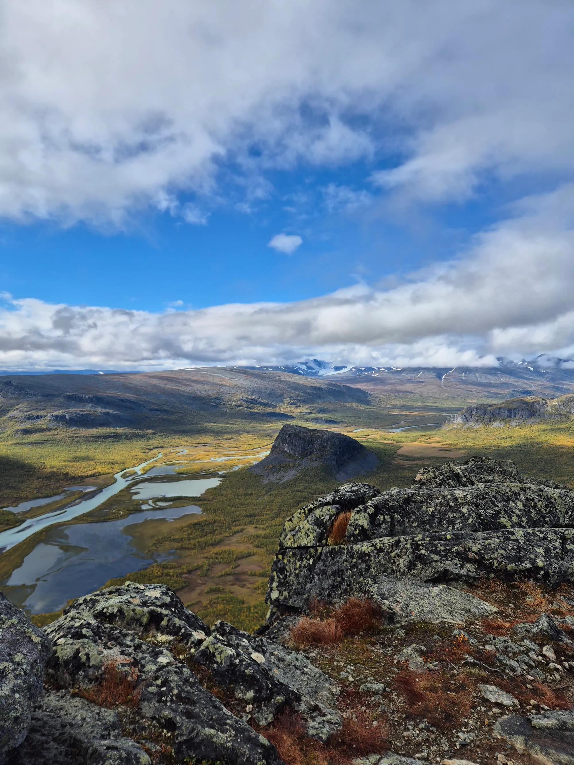 Looking back toward Bårddetjåhkkå from Skierfe